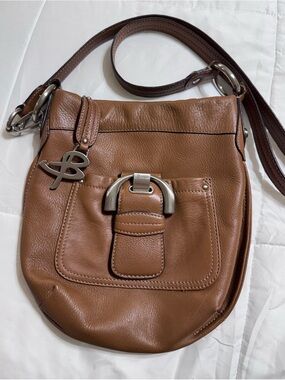 b. makowsky Tan Leather Crossbody Shoulder Bag with Silver Hardware